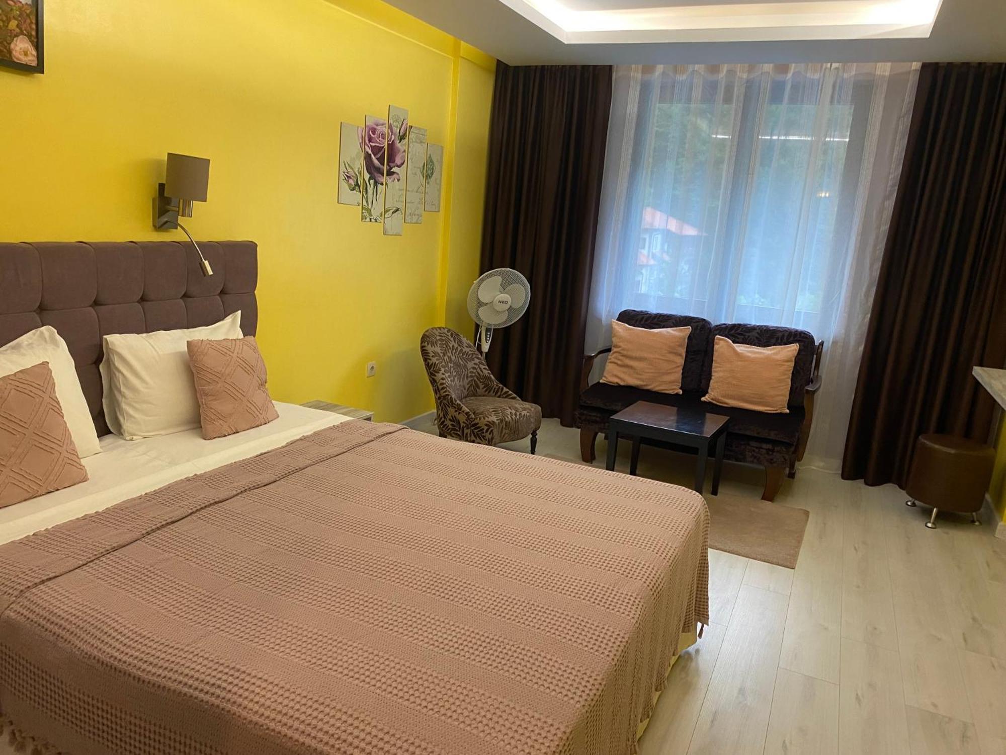 Park Hotel Fairy 奇夫利克 外观 照片